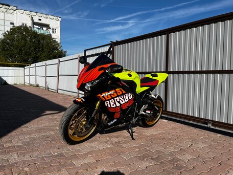 2014 Honda CBR 1000 RR/RA Fireblade, золотистый, 950000 рублей, вид 1