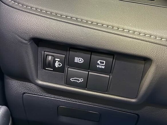 2025 Toyota Crown Kluger, чёрный, 5440202 рублей - вид 6