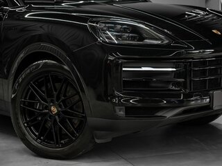 2023 Porsche Cayenne E-Hybrid III Рестайлинг, чёрный, 14990000 рублей, вид 5