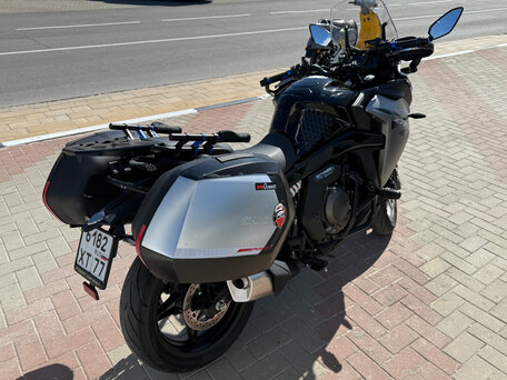 2023 CFMoto 650GT, чёрный, 580000 рублей, вид 5