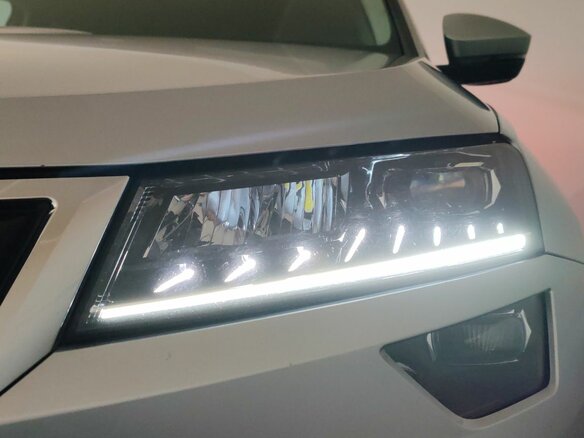 2021 Skoda Karoq DSG6 I, серебристый, 2540000 рублей - вид 22