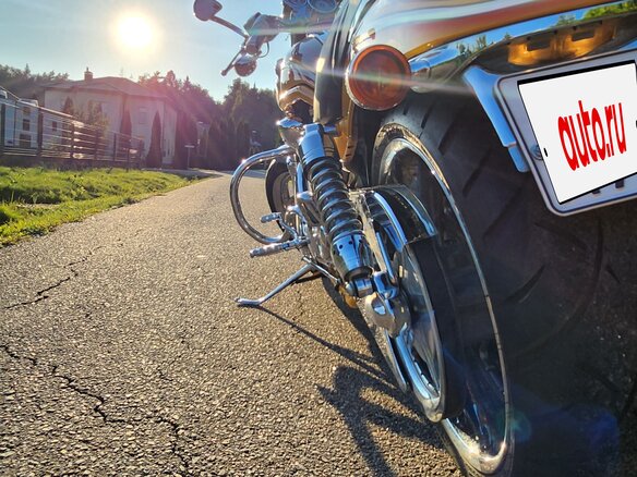 2006 Harley-Davidson V-Rod, жёлтый, 990000 рублей - вид 7