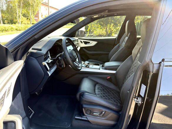 2021 Audi Q8 55 TFSI I (4M), чёрный, 8499000 рублей - вид 9