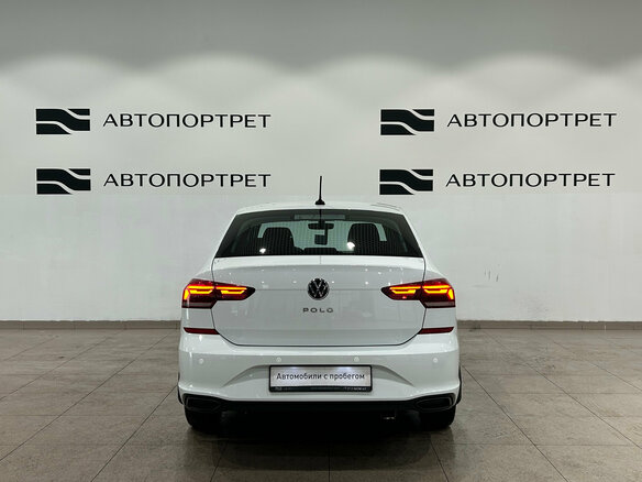 2020 Volkswagen Polo VI, белый, 1409000 рублей - вид 3