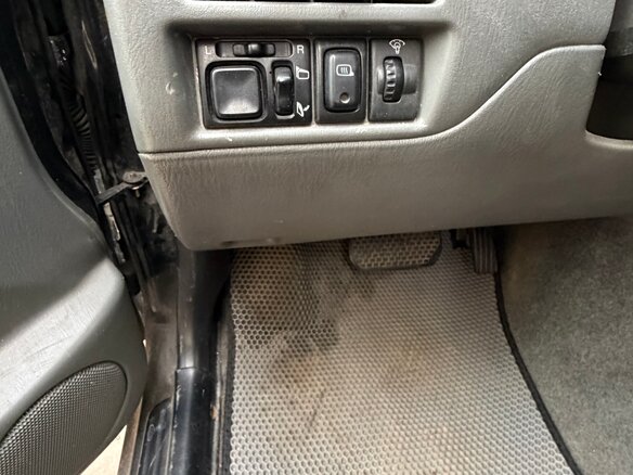 2000 Chevrolet Tracker II, чёрный, 495000 рублей - вид 8