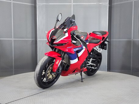 2022 Honda CBR 600RR, красный, 1299000 рублей, вид 4