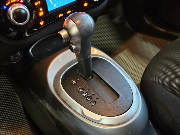 2014 Nissan Juke I, белый, 990000 рублей - вид 15