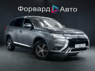 2018 Mitsubishi Outlander III Рестайлинг 3, серый, 1899000 рублей, вид 1