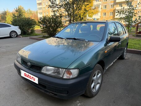 1996 Nissan Almera I (N15), зелёный, 120000 рублей, вид 1