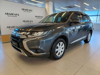 2019 Mitsubishi Outlander III Рестайлинг 3, серый, 1673000 рублей, вид 1