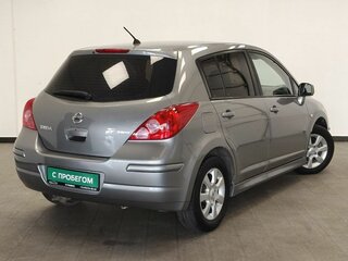 2011 Nissan Tiida I Рестайлинг, серый, 750000 рублей, вид 2