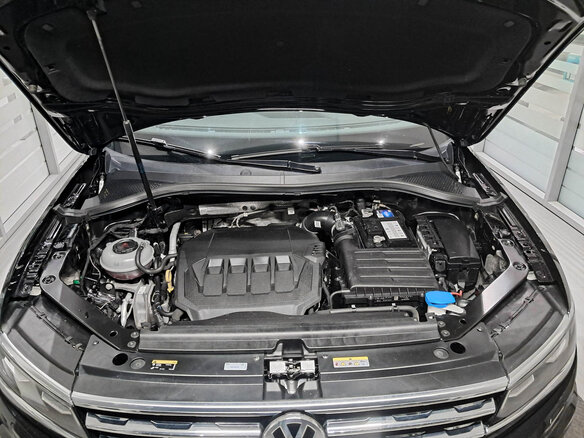 2020 Volkswagen Tiguan II, чёрный, 3410000 рублей - вид 8