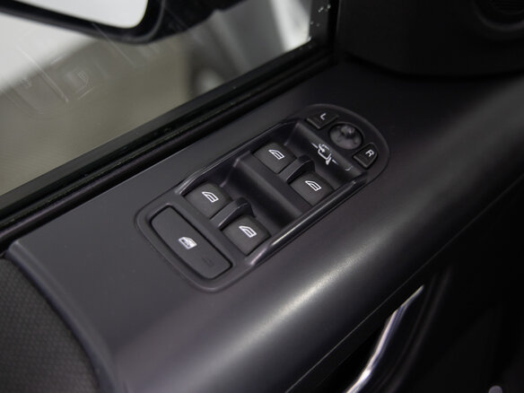 2014 Land Rover Freelander II Рестайлинг 2, чёрный - вид 18
