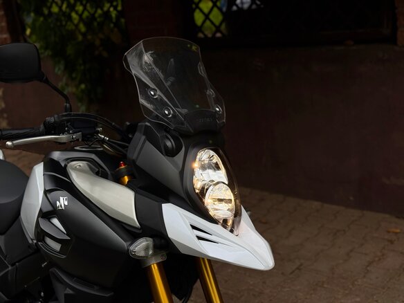 2014 Suzuki V-Strom 1000, серебристый, 680000 рублей - вид 6