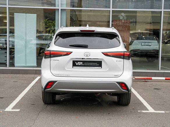 2026 Toyota Highlander IV (XU70), белый, 5900000 рублей - вид 5