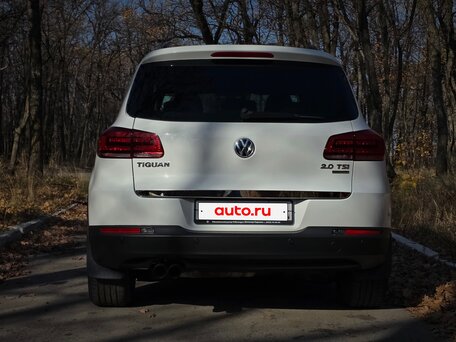 2015 Volkswagen Tiguan I Рестайлинг, белый, 2250000 рублей, вид 3