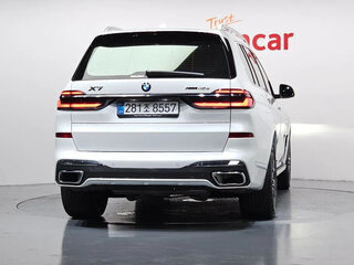 2025 BMW X7 40d I (G07) Рестайлинг, белый, 14100000 рублей, вид 4