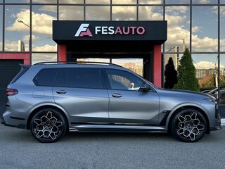 2024 BMW X7 M60i I (G07) Рестайлинг, серый, 23000000 рублей, вид 3