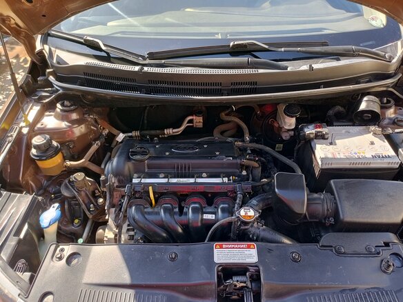 2014 Kia Rio III, коричневый - вид 9