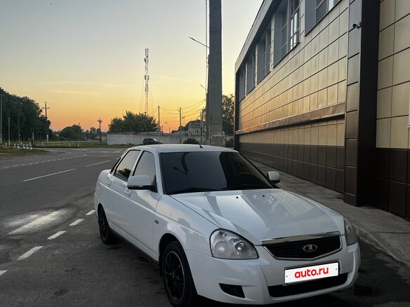 2017 Lada (ВАЗ) Priora I Рестайлинг, белый, 680000 рублей - вид 14
