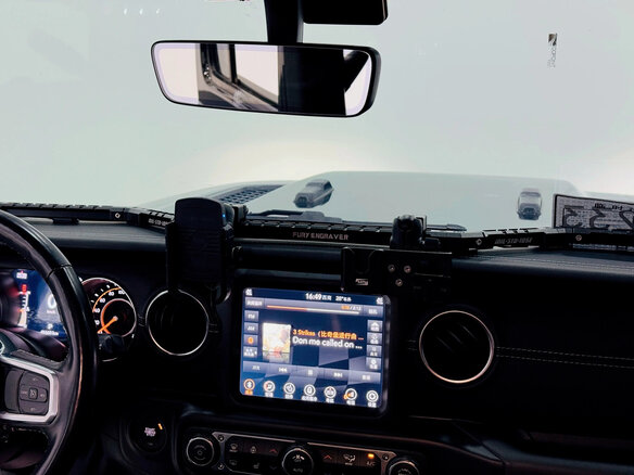 2023 Jeep Gladiator II (JT) Рестайлинг, чёрный, 6510000 рублей - вид 14