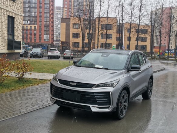 2025 Geely Coolray (Binyue L) I Рестайлинг 2, серебристый, 2500000 рублей - вид 1