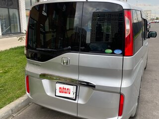 2015 Honda Stepwgn V, серебристый, 1400000 рублей, вид 5