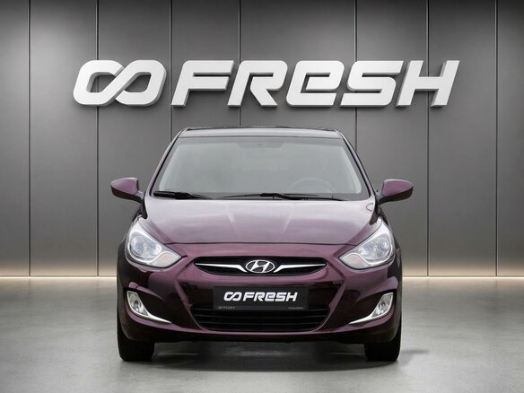2011 Hyundai Solaris I, фиолетовый, 699000 рублей - вид 2