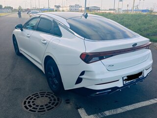 2021 Kia K5 III, белый, 2150000 рублей, вид 3
