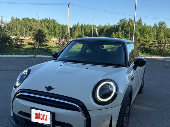 2022 Mini Hatch Cooper D III (F55/F56) Рестайлинг 2, белый, 2220000 рублей - вид 32
