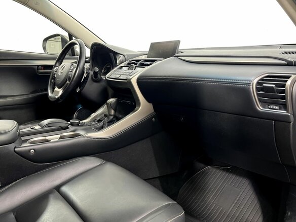 2015 Lexus NX 200t I, серый, 2660000 рублей - вид 11