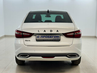 2025 Lada (ВАЗ) Vesta I Рестайлинг (NG), белый, 1900000 рублей, вид 3