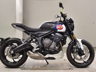 2024 Triumph Trident 660, синий, 950000 рублей, вид 5