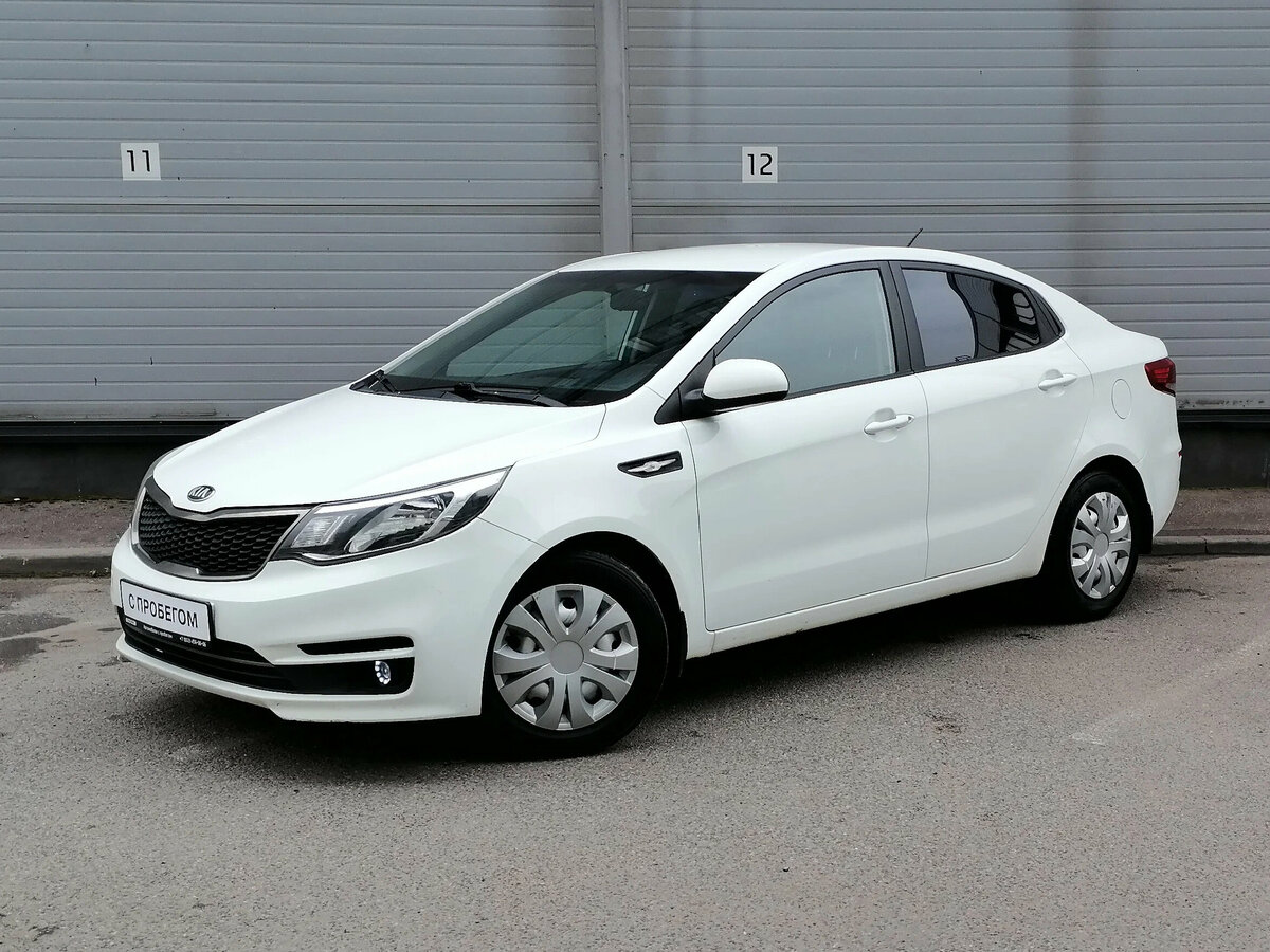 Открыть фотографии: Kia Rio III