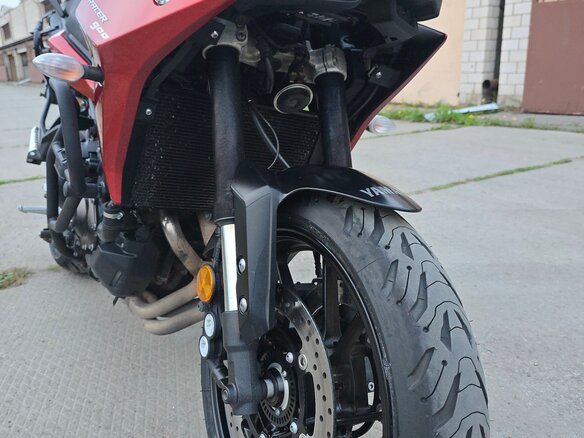 2020 Yamaha MT-09 Tracer (FJ-09), серый, 980000 рублей - вид 10