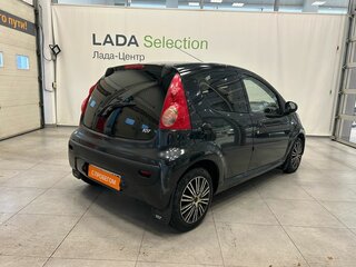 2008 Peugeot 107 I, чёрный, 249000 рублей, вид 3