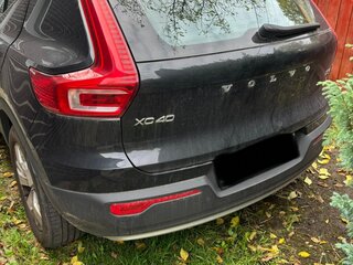 2021 Volvo XC40 I, чёрный, 3150000 рублей, вид 3