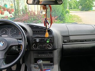 1994 BMW 3 серии 318i III (E36), чёрный, 800000 рублей, вид 5