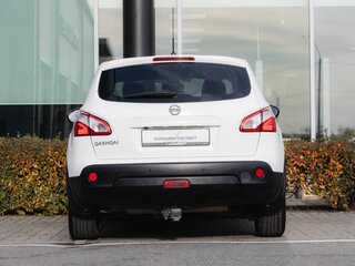 2011 Nissan Qashqai I Рестайлинг, белый, 1040000 рублей, вид 4