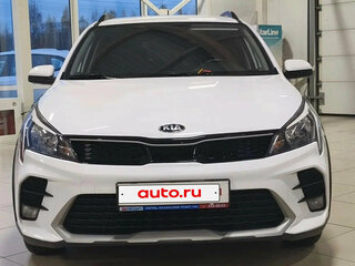 2021 Kia Rio X IV Рестайлинг, белый, 1828000 рублей, вид 2