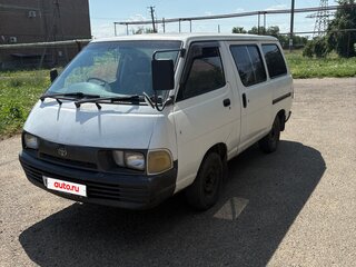 1994 Toyota Town Ace II Рестайлинг 3, белый, 360000 рублей, вид 2