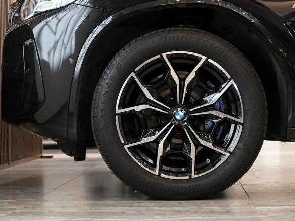 2024 BMW X4 20i II (G02) Рестайлинг, чёрный, 7220000 рублей - вид 30