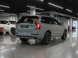2025 Volvo XC90 B6 II Рестайлинг 2, серый, 9500000 рублей, вид 5