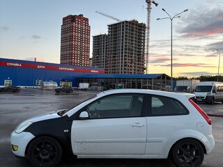 2007 Ford Fiesta Mk5, белый, 440000 рублей, вид 4