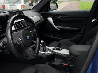 2019 BMW 1 серии 118i II (F20/F21) Рестайлинг 2, синий, 1800000 рублей, вид 4