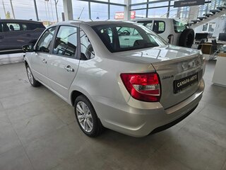 2026 Lada (ВАЗ) Granta I Рестайлинг, серебристый, 1208000 рублей, вид 2
