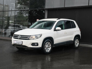 2012 Volkswagen Tiguan I Рестайлинг, белый, 970000 рублей, вид 1