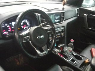 2018 Kia Sportage IV Рестайлинг, белый, 2155000 рублей, вид 5