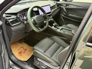 2026 Lynk & Co 06 I Рестайлинг, зелёный, 2600000 рублей, вид 5