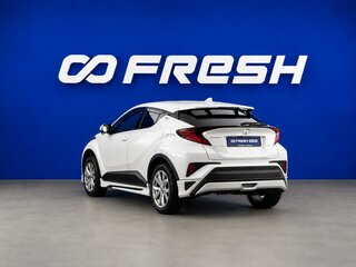 2020 Toyota C-HR I Рестайлинг, белый, 2249077 рублей, вид 2